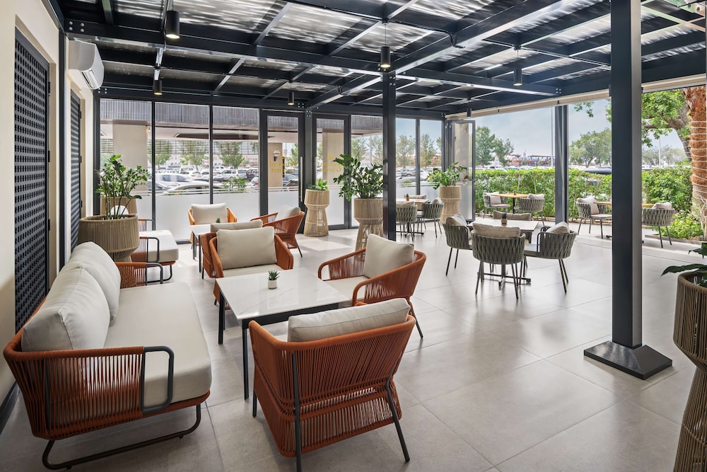 Radisson Blu Hotel Dubai Deira Creek