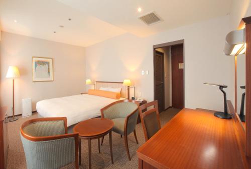 Odakyu Station Hotel Hon Atsugi