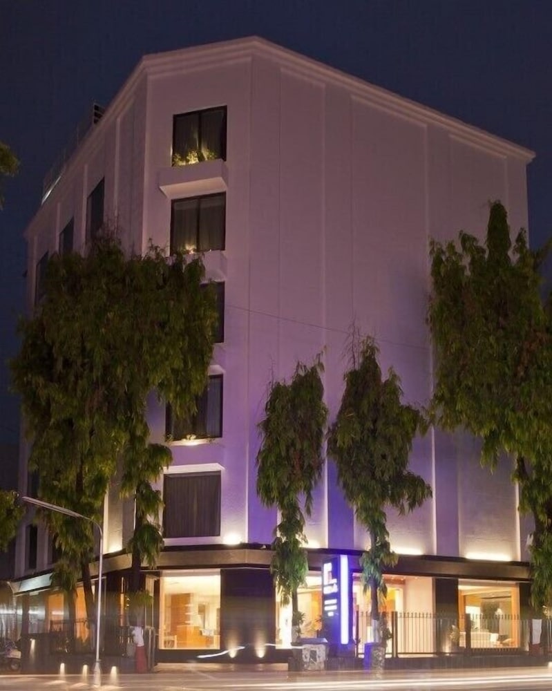Hotel Rezaa's