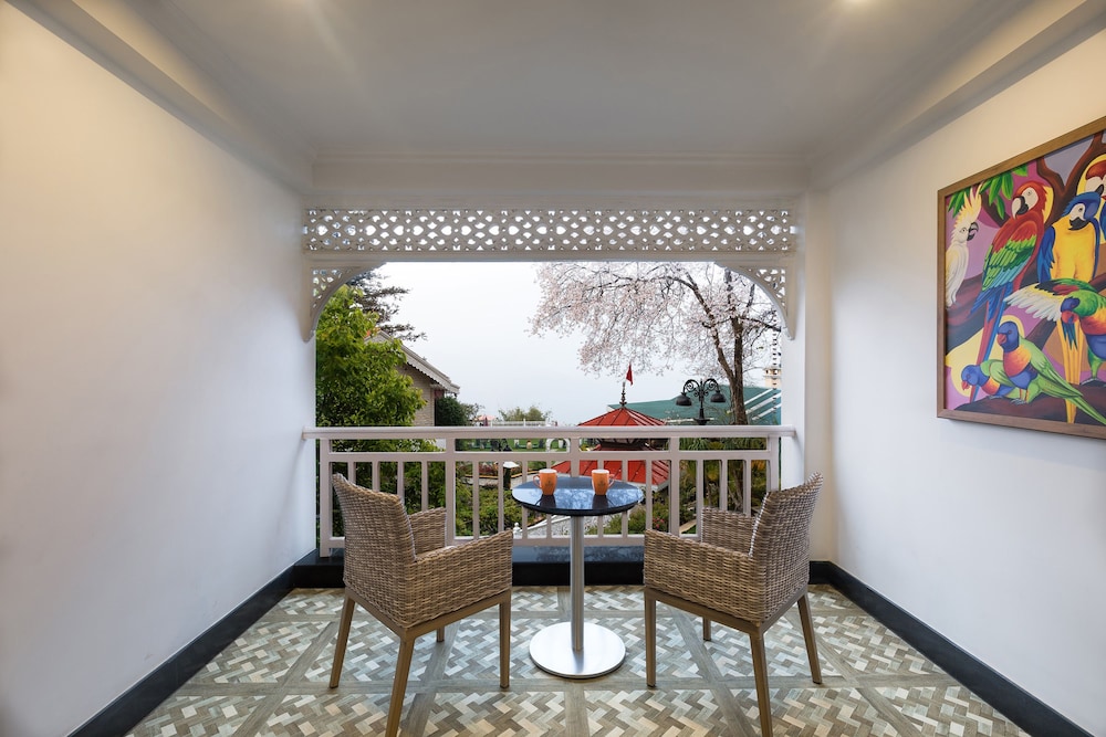 Mayfair Himalayan Spa Resort Kalimpong