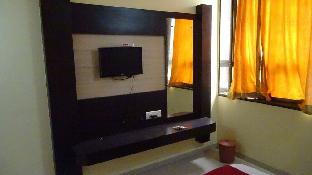 Hotel Sai Swastik by Sky Stays