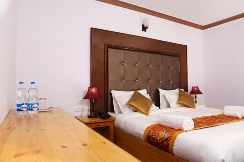 HOTEL NATURE'S LAND