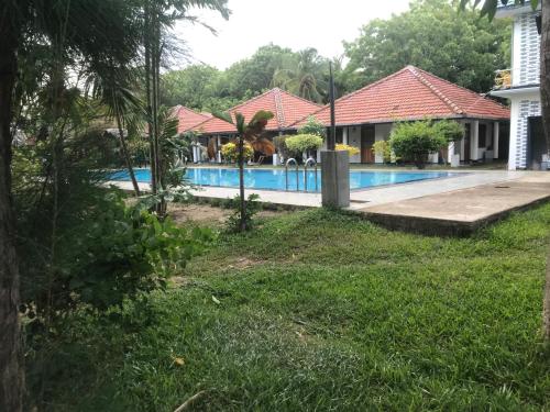 New TriStar Beach Hotel