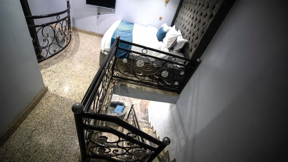 Ikeja Airport View Apartment