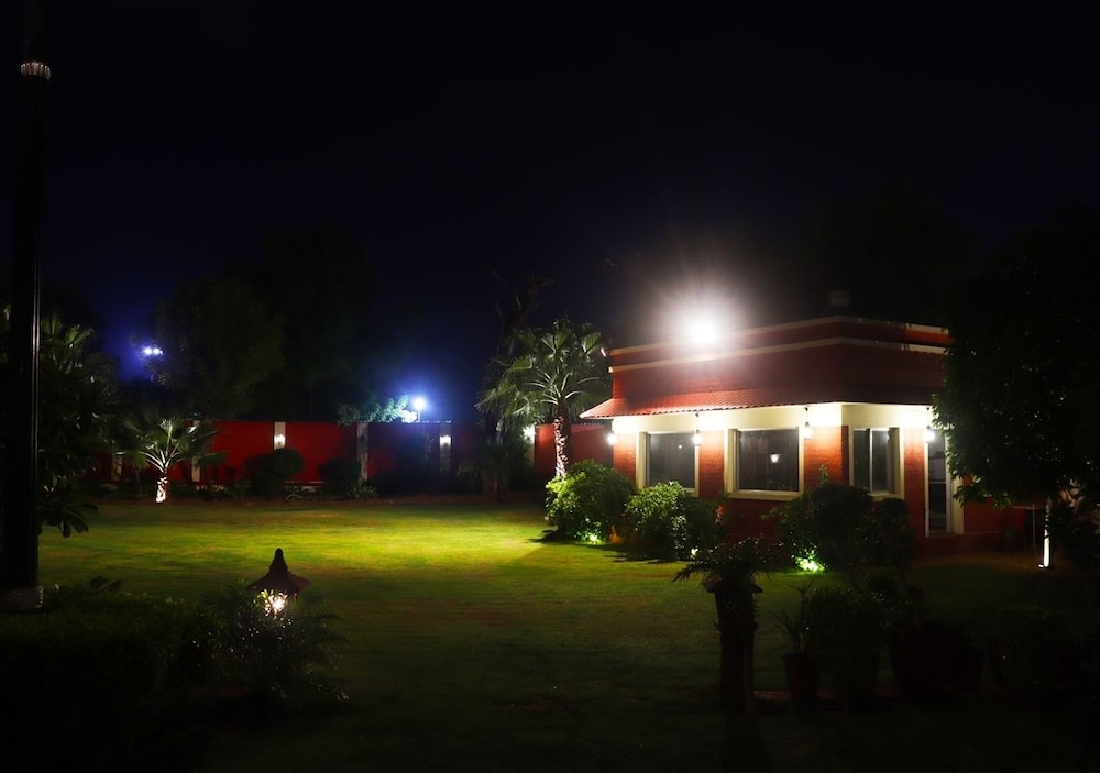 Hotel Maharaja Ganga Mahal