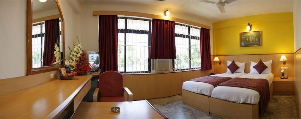 Hotel Mamallaa Heritage