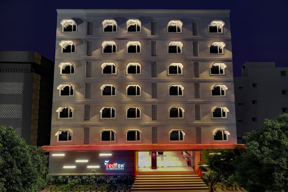 Red Fox by Lemon Tree Hotels, Vijayawada