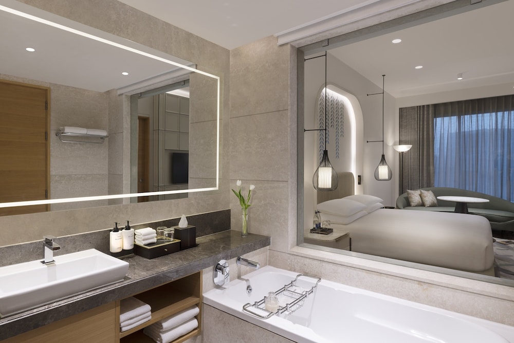 InterContinental Jaipur Tonk Road, an IHG Hotel