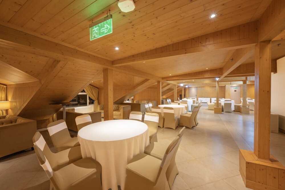 Echor Shimla Hotel - The Zion