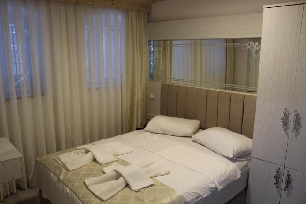 Miklagord Hotel