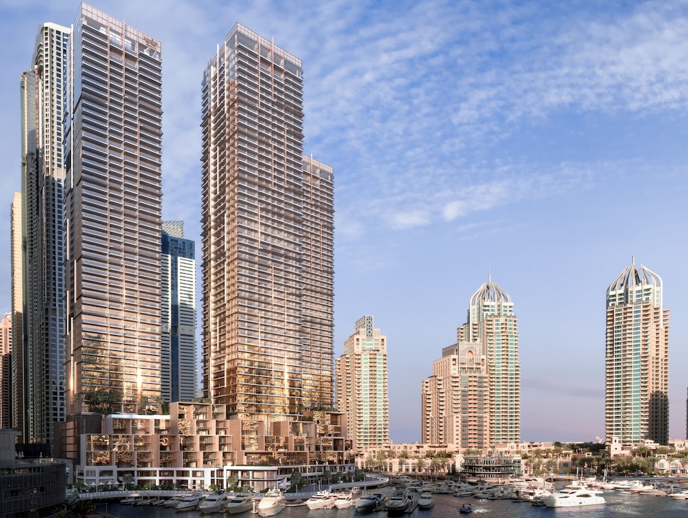 Jumeirah Living Marina Gate
