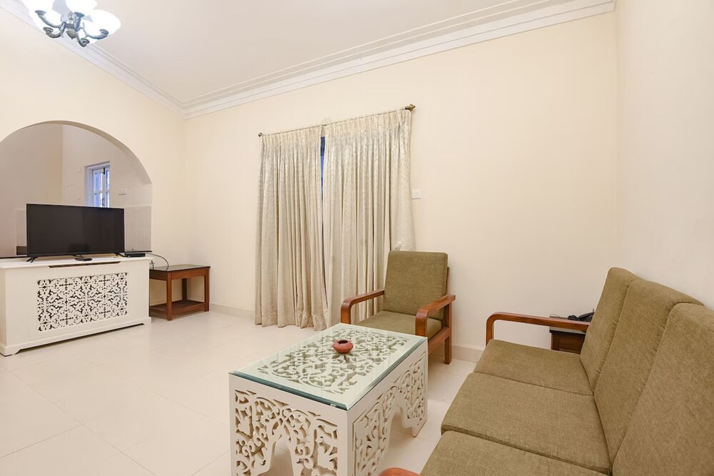 FabHotel Prime Blissful Highland