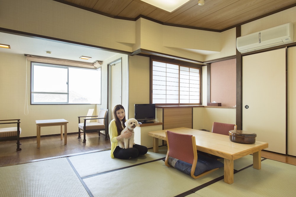 Izumigo Toba Dog Paradise Hotel