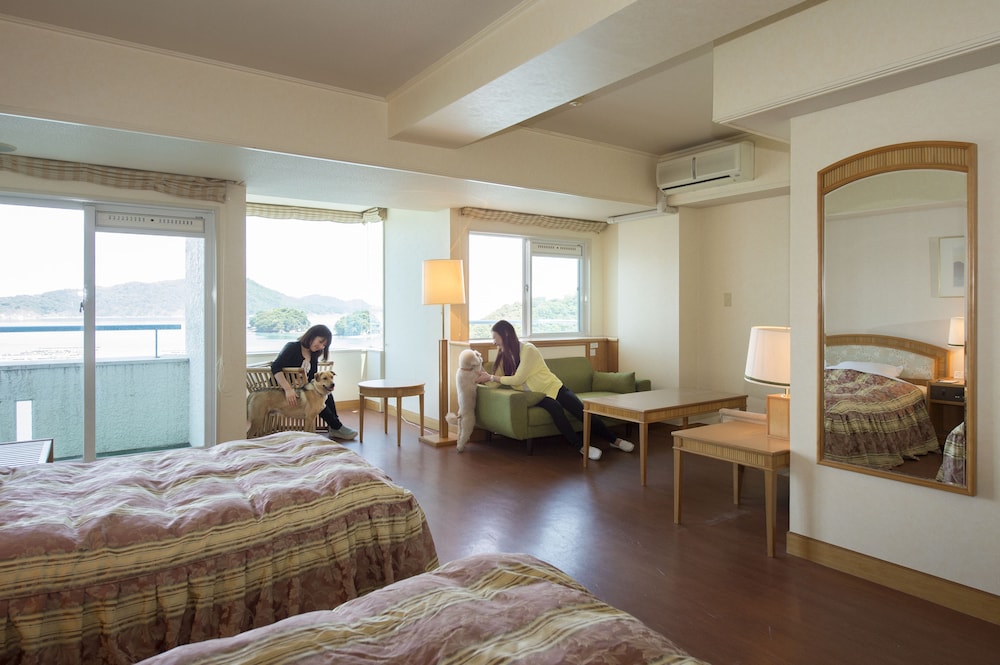 Izumigo Toba Dog Paradise Hotel