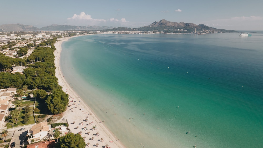 Hotel Ivory Playa Sports & Spa