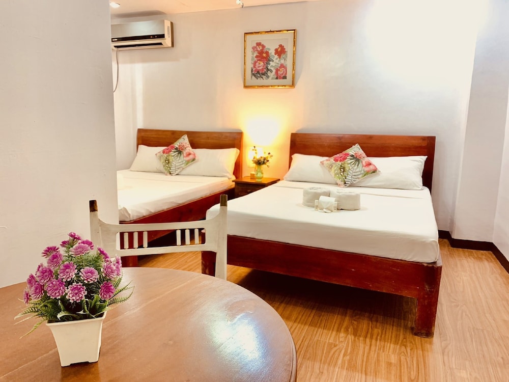 Mont Wind Hotel Tagaytay powered by Cocotel