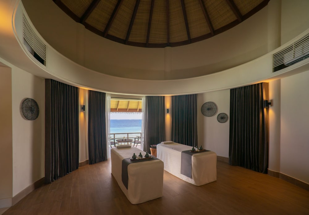 The Residence Maldives at Dhigurah