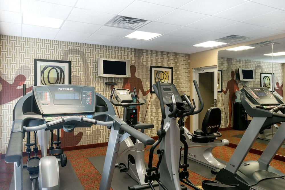 Hawthorn Extended Stay by Wyndham Kingsland