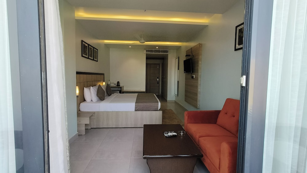 Vbrance - Luxury Boutique Hotel