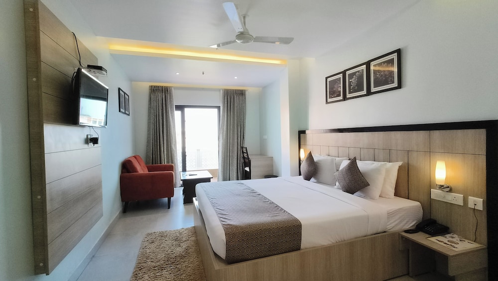 Vbrance - Luxury Boutique Hotel