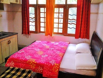 Comfy Ronak Resort