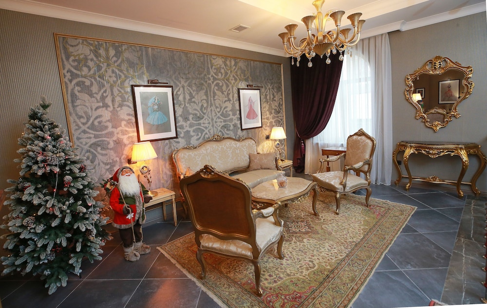 West Inn Hotel Baku
