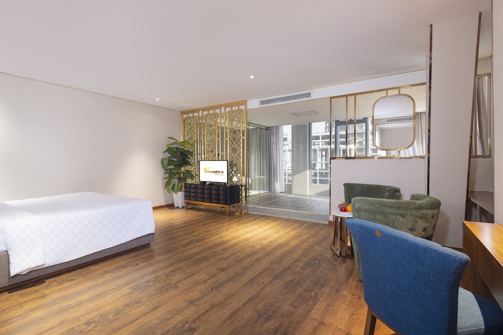Winsuites Sai Gon Hotel