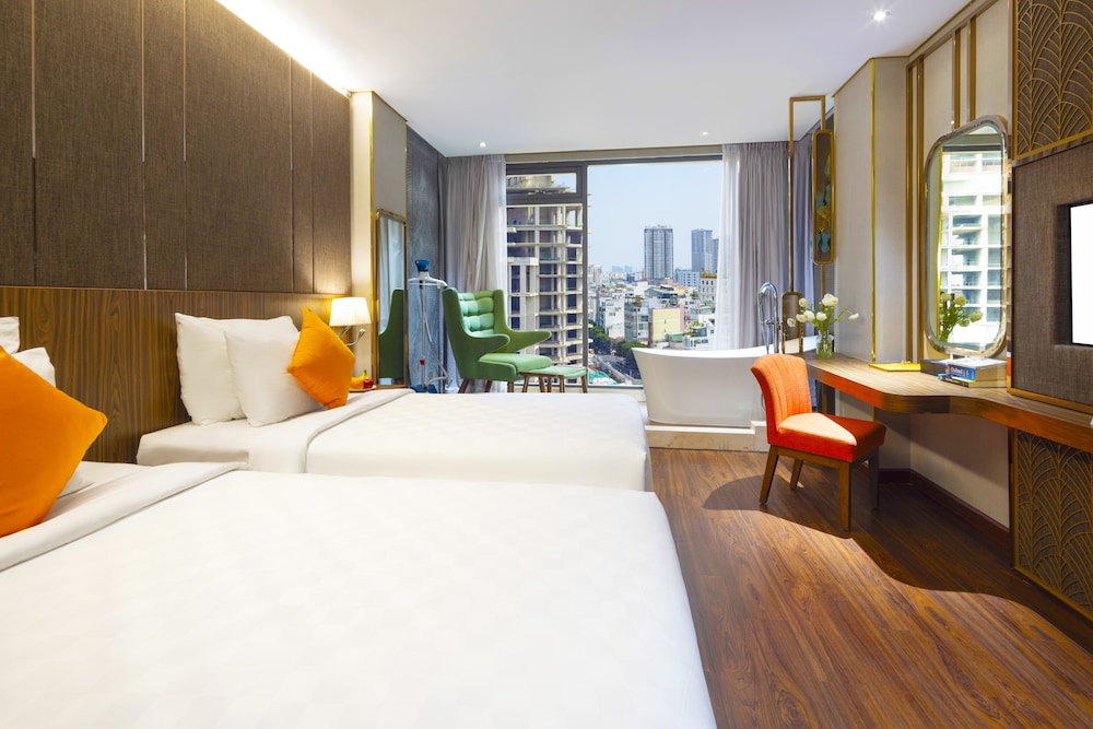 Winsuites Sai Gon Hotel