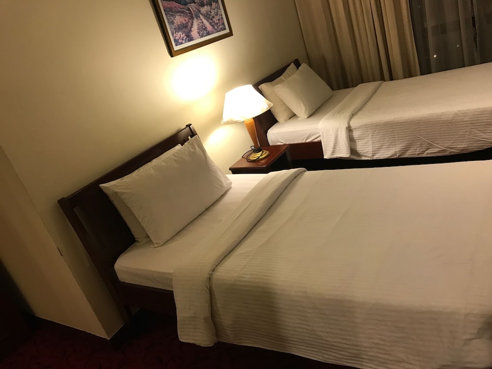 Luxy Service Suites At Times Square