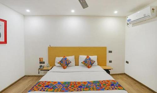 Townhouse The Madhav Sector 58 Noida Near ISKCON Temple Noida
