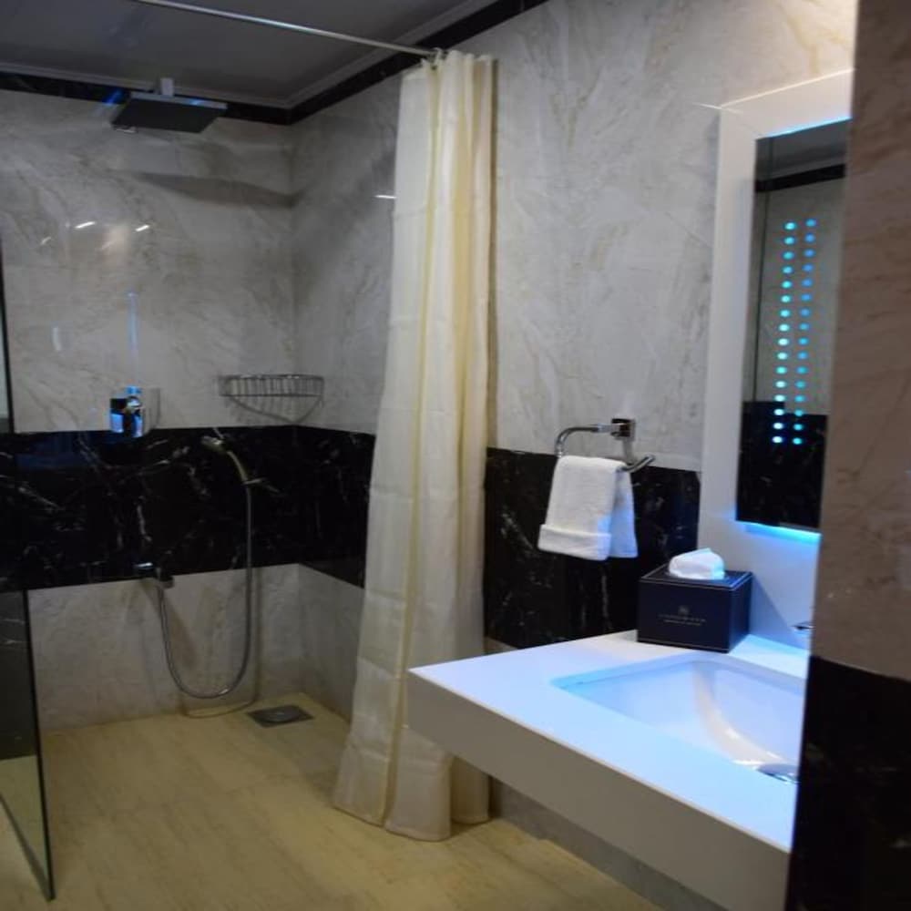 Hotel Star Palace - Rameswaram Tamil Nadu