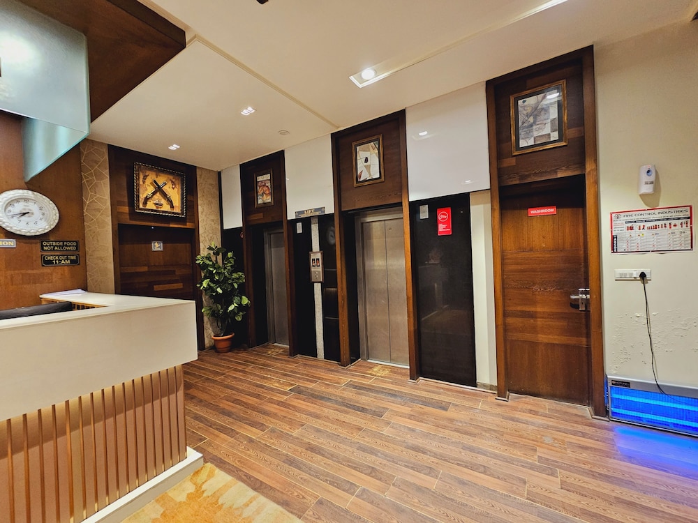 Hotel Prime Safari