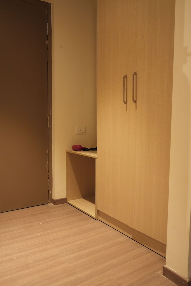 Casa Hotels and Suites Gachibowli