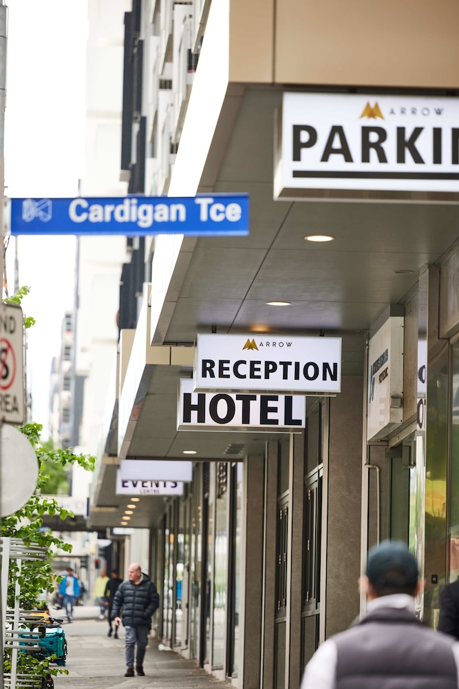 Arrow On Swanston