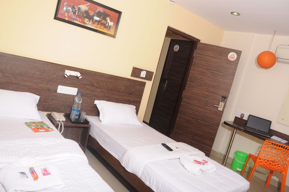 Orange Inn Manapakkam