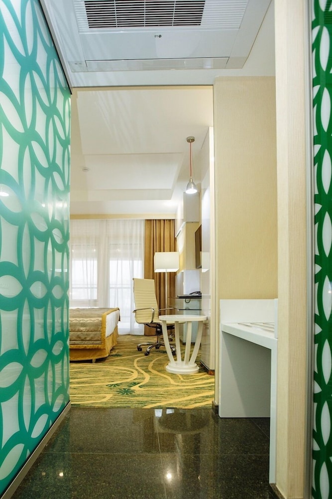 Hotel Kazzhol Almaty