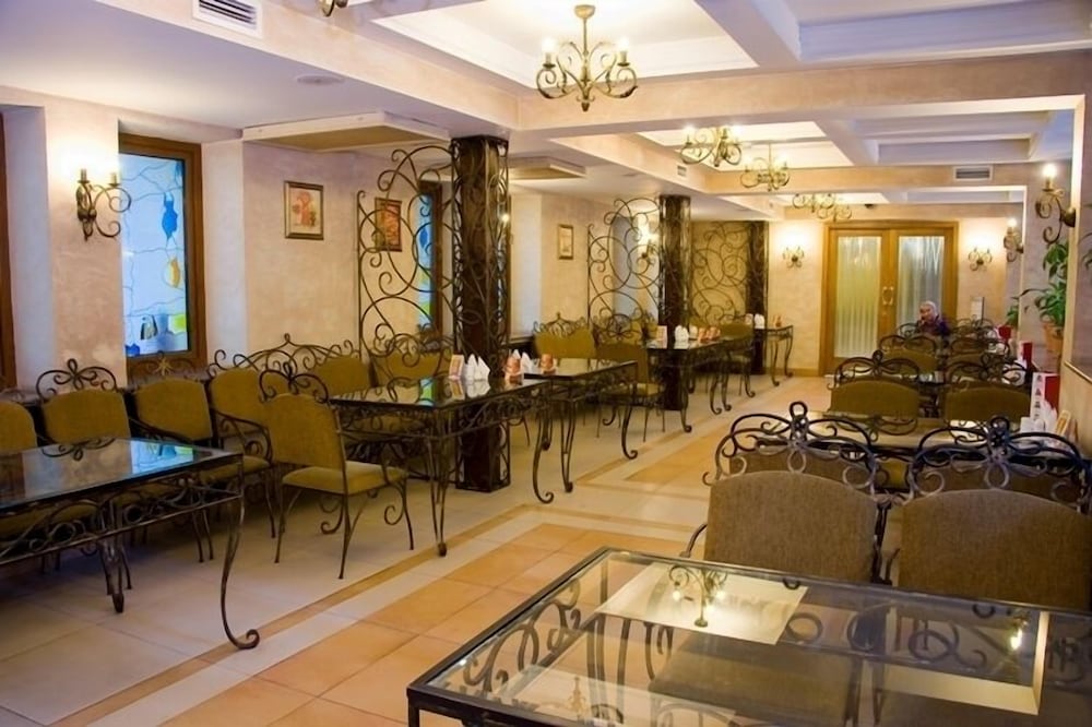 Hotel Kazzhol Almaty