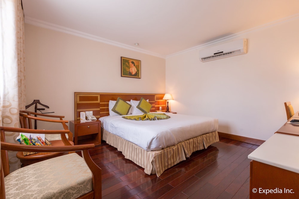 First Hotel