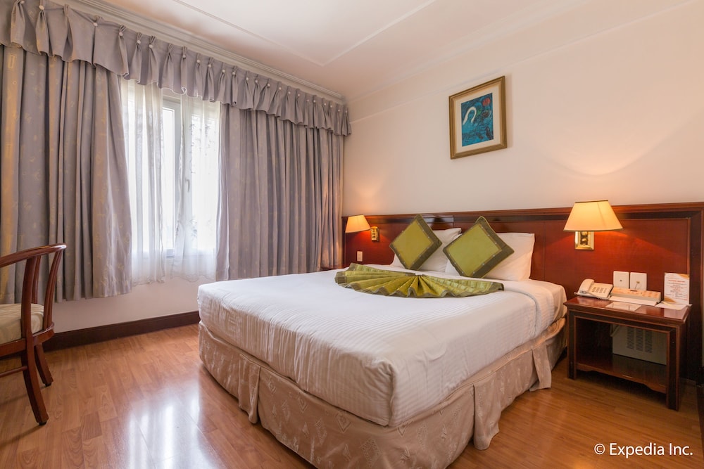 First Hotel