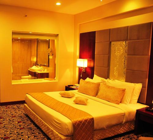 Ramoji Film City- Sitara Luxury Hotel