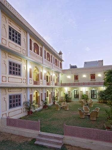 Chirmi Palace - A Heritage Home