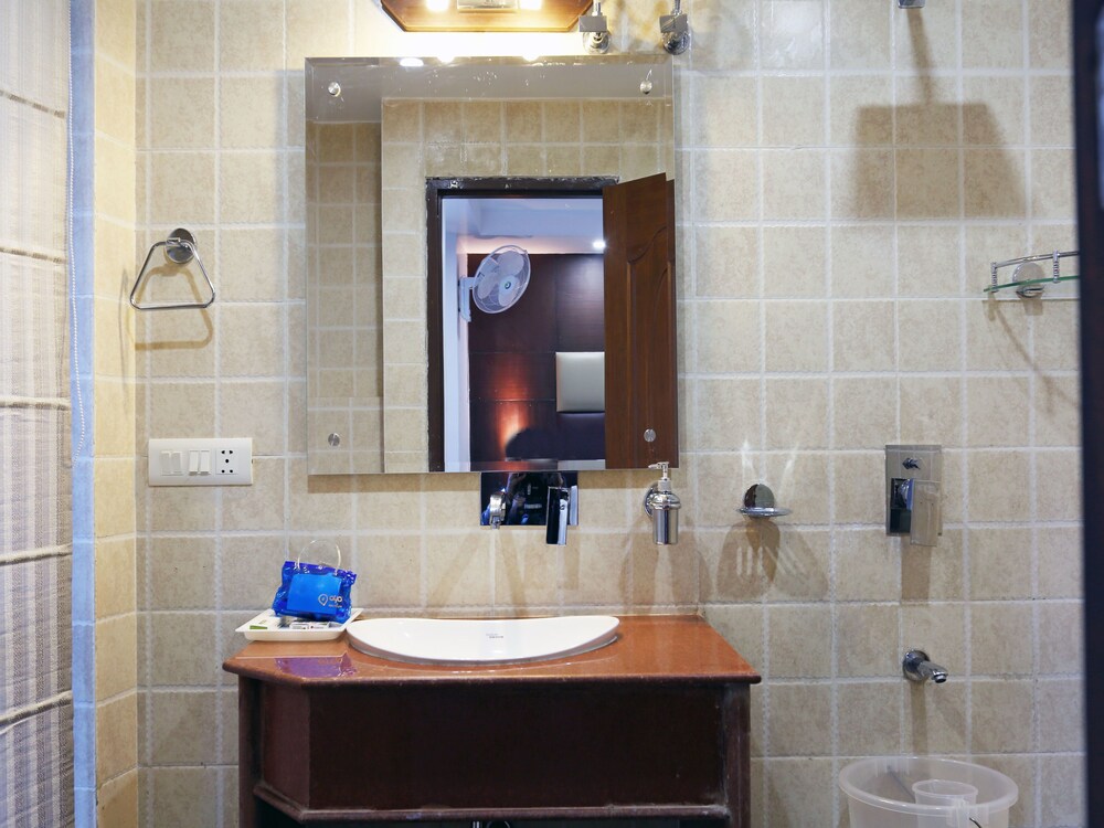 Hotel The Rock Castle by DLS Hotels