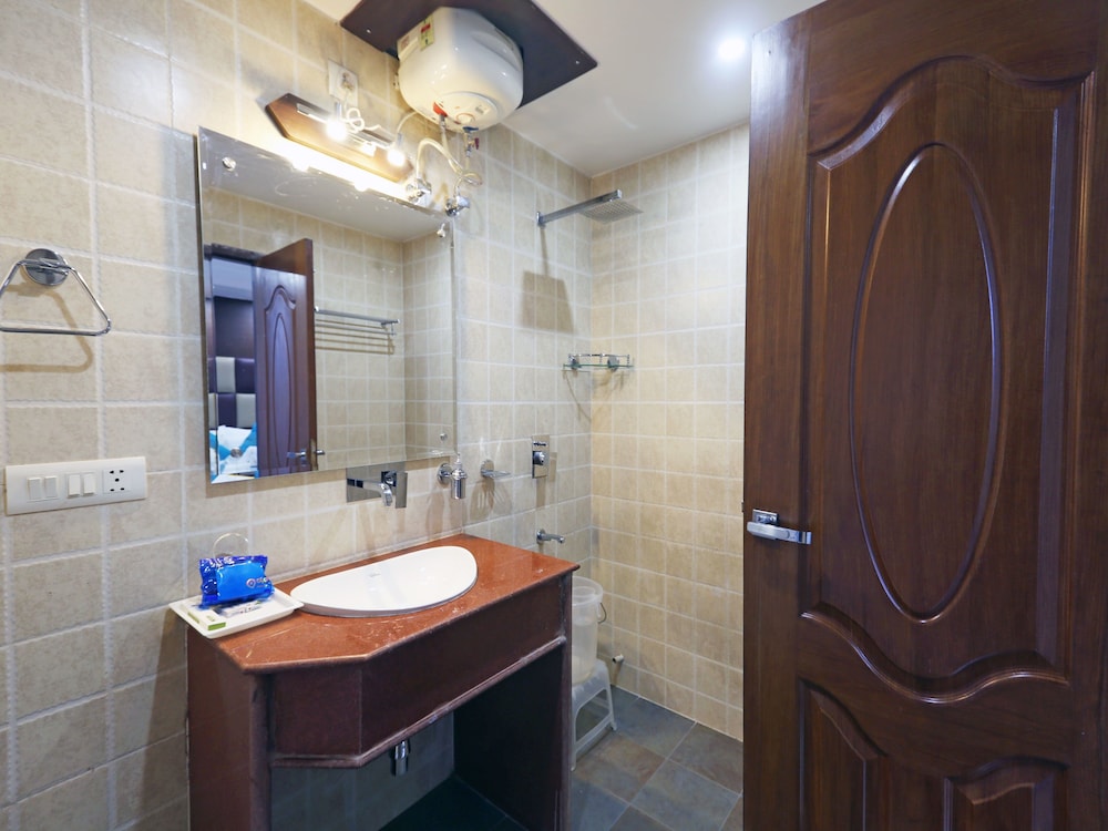 Hotel The Rock Castle by DLS Hotels