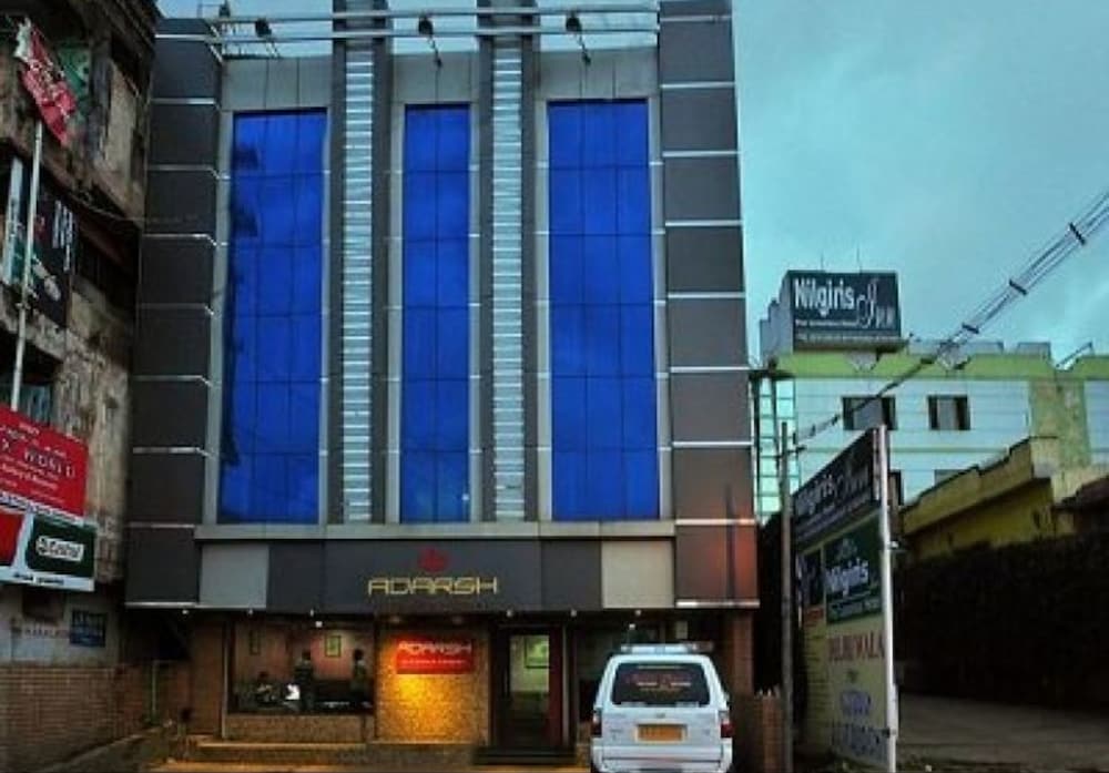Hotel Adarsh International