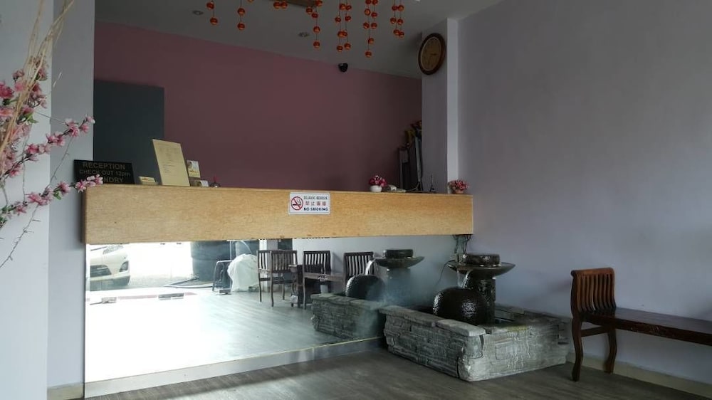 Tiong Nam Hotel