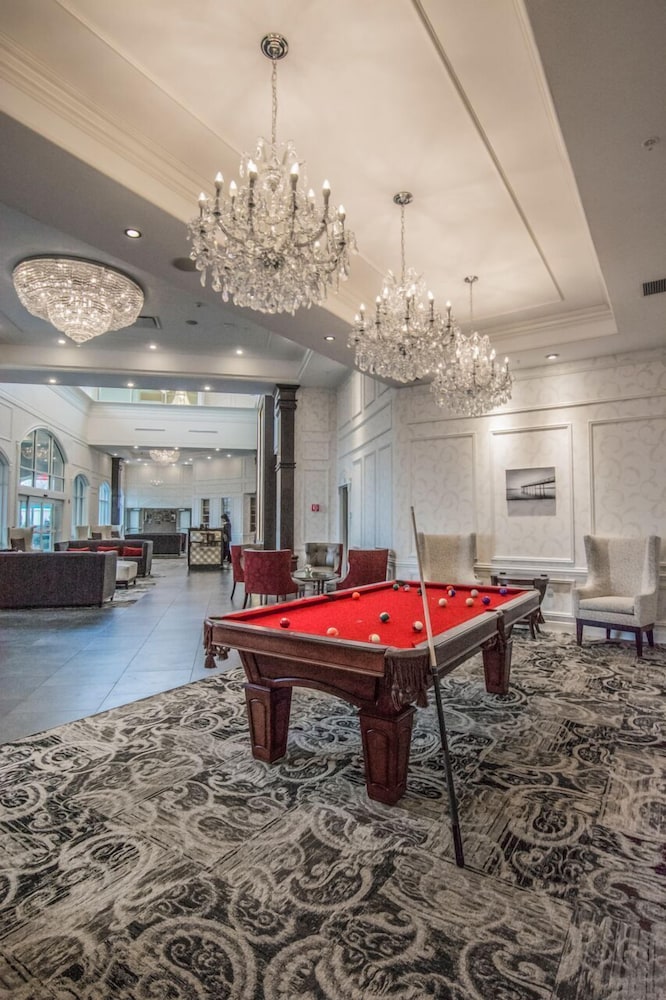 The Delavan Hotel & Spa