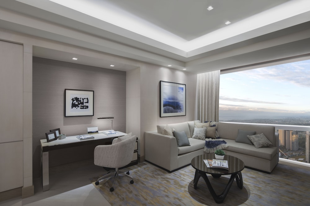 Shangri-La Residences at the Fort, Manila