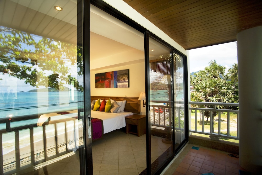 Sunset Beach Resort