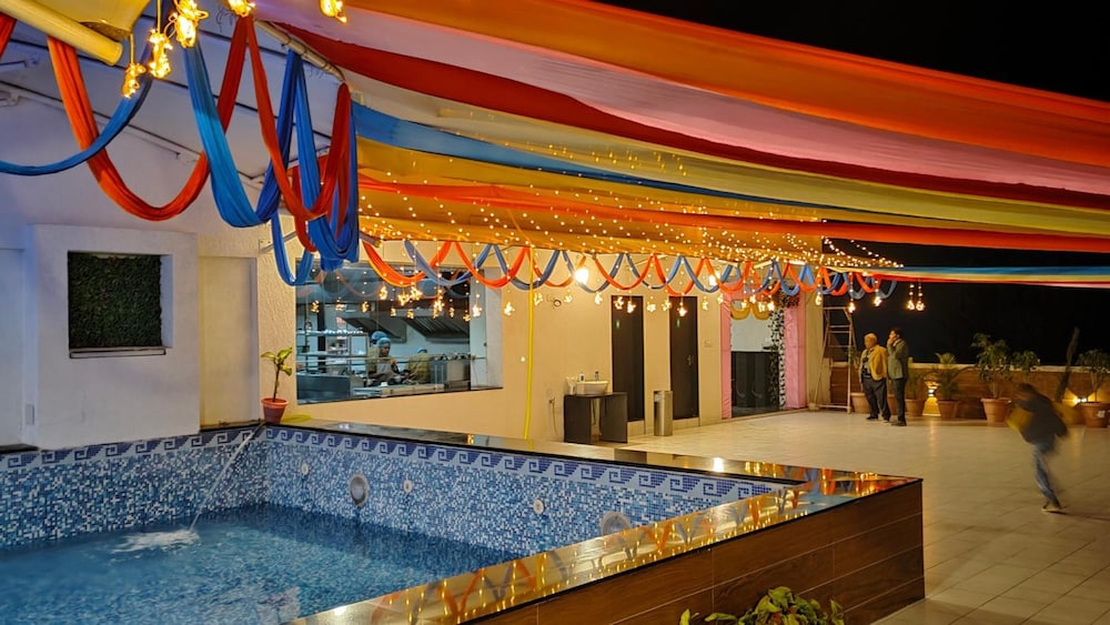 Hotel Grand Kaushalya