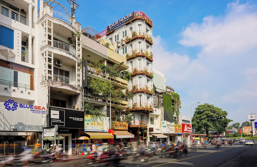 Nexus House Nguyen Binh Khiem - Near Saigon Zoo & Botanical Gardens